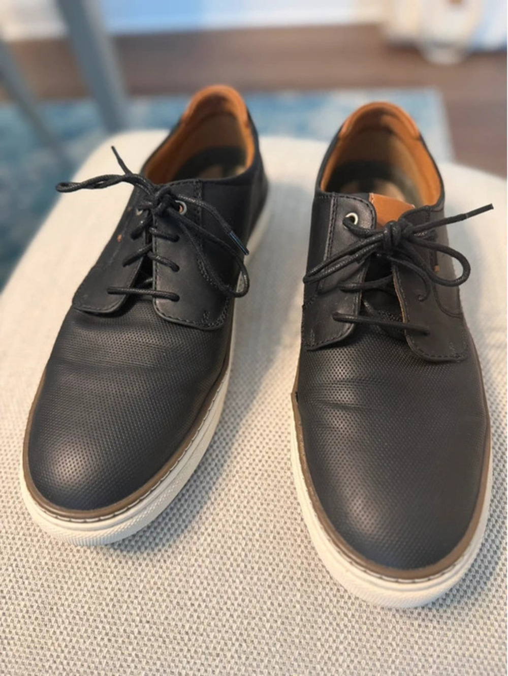 Crown Vintage Men’s Size 11 Black Lace-Up Casual Oxford Sneakers